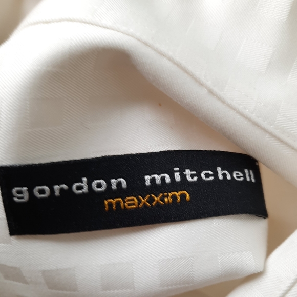 Business Style Gordon Mitchell Luxury 17 Long sleeve cuffs Classy dress shirt - Picture 6 of 13